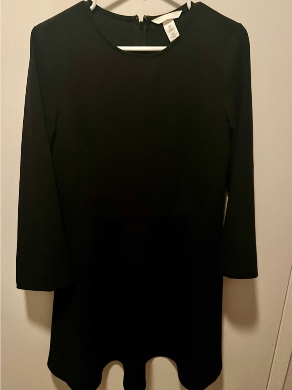 Dress H&M Black Long-Sleeve Fit-and-Flare Dress